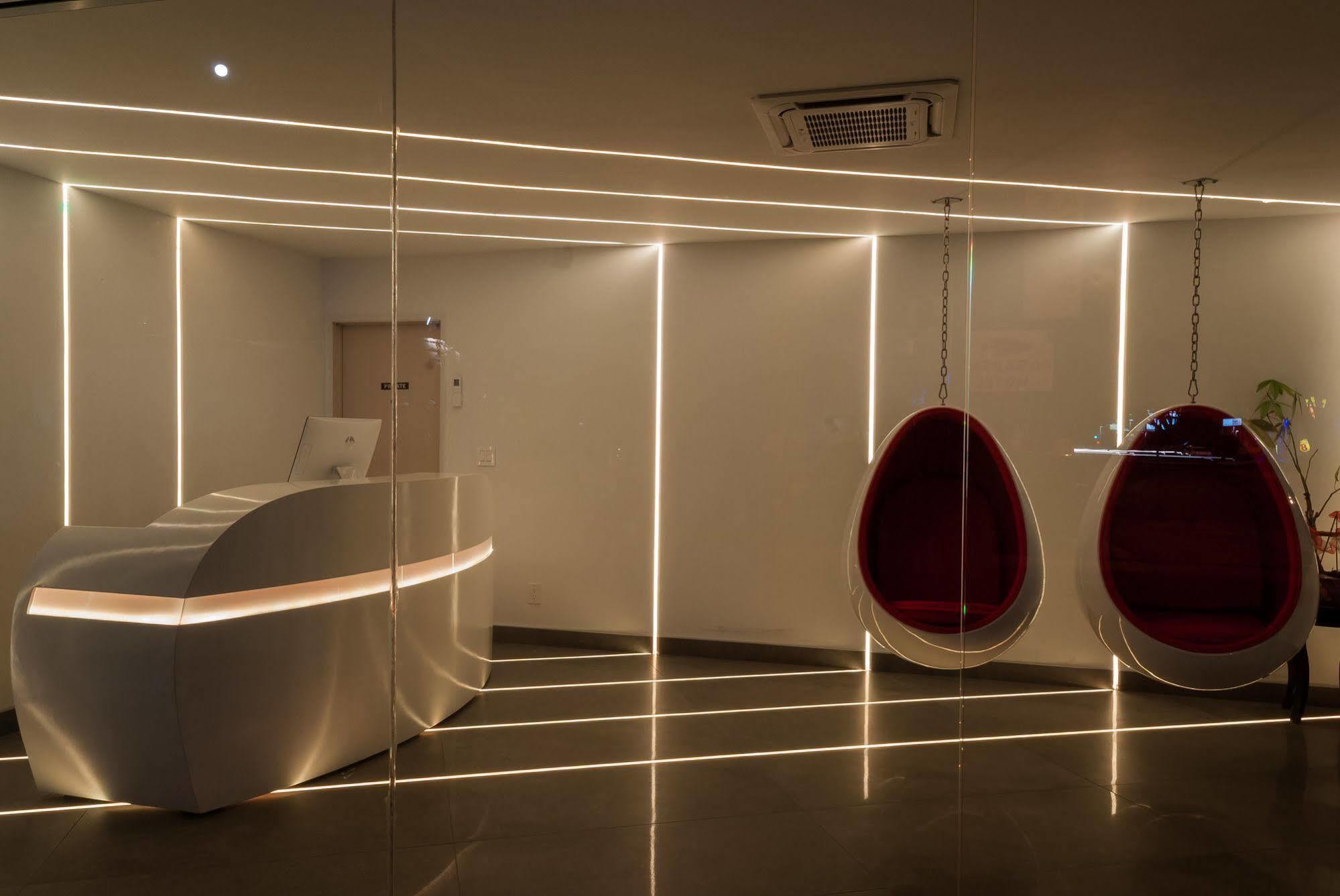 Astro Pasadena Hotel Екстер'єр фото